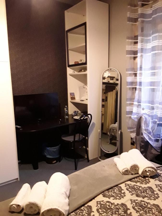 AmbraBed Lunghezza Station Bed and Breakfast Esterno foto