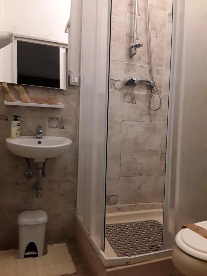 AmbraBed Lunghezza Station Bed and Breakfast Esterno foto